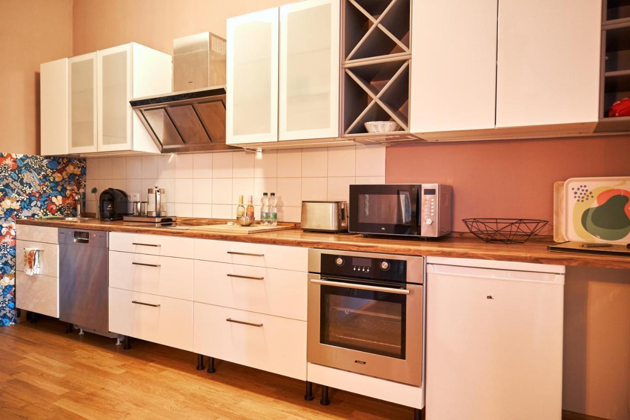 Cityloft - Im Zentrum, Inkl Parkplatz, Netflix, 3-raum Apartment